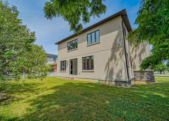 Modernized Five Bedroom Villa